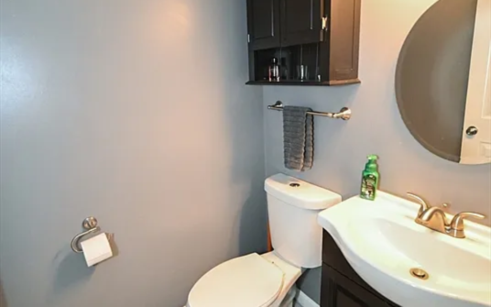 5b349c2cdbbd7831b01b0b8d489938d3-cc_ft_960
