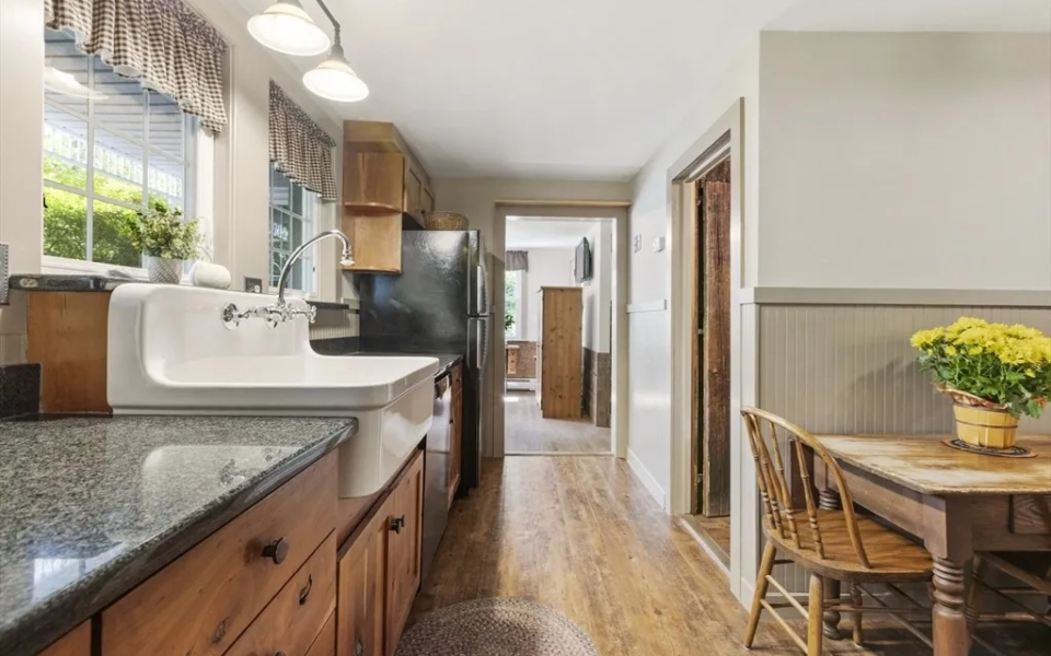 6fdcbd02769b15016c64d24d4007aa8cl-m439609444rd-w1280_h960