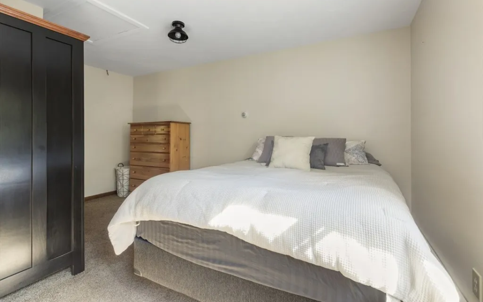 6fdcbd02769b15016c64d24d4007aa8cl-m549155045rd-w1280_h960