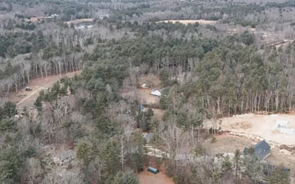 c8f3c0be93f8a3fa319d0776a143e5e6-cc_ft_384